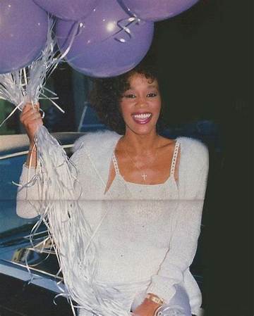 An Insight into the Singer's Biography, Daughter, Husband, and Net