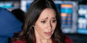 Jennifer Love Hewitt's Pregnancy Dominates 911 Storyline